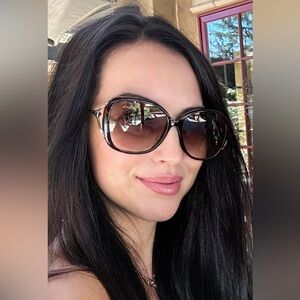 Meet your Posher, Ellie